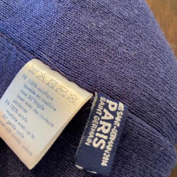 Paris St Germain Knit Hat Pom One Size Purchased in Paris - Picture 4 of 4